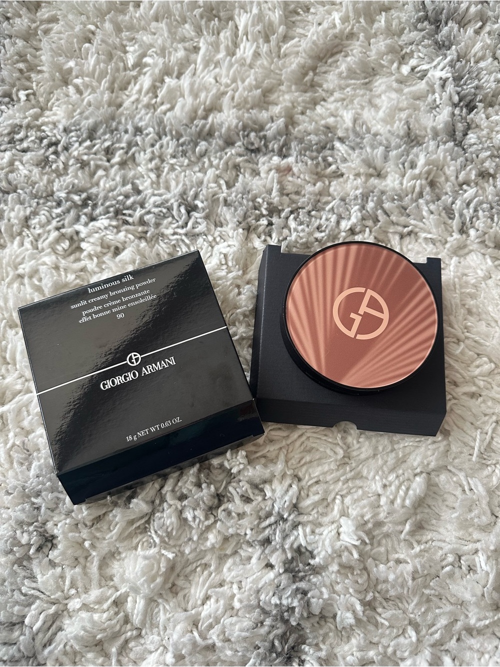 Giorgio Armani Luminous Silk Creamy Bronzing Powder